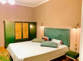 Vintage 4BR Borjomi Hideaway