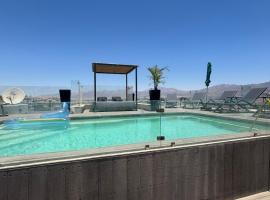 Penthouse Adele eilat, hotel v destinaci Mashabbe Sade