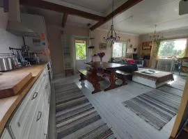 Rooms in a big wooden home, homestay