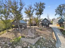 Pop & Granny's cabin with a fire pit hot tub & indoor pool