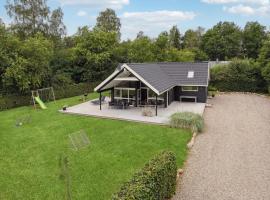 3 Bedroom Amazing Home In Silkeborg, hotel u gradu Silkeborg