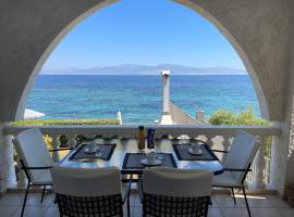 Maisonette by the sea, biệt thự ở Melission