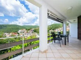 1 Bedroom Beautiful Apartment In Rabac