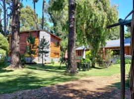 Cabañas Altos del Bosque, hotel em Mar del Plata
