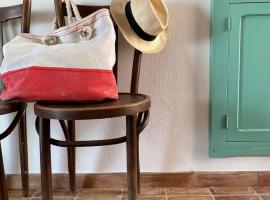 Marta s sea view house, Hotel in Roseto Capo Spulico