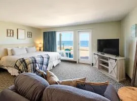 Oceanfront Studio King Bed Full Kitchen-Downtown