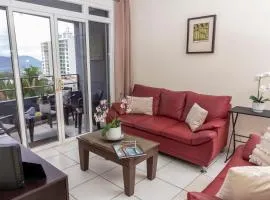 Luxury Modrn Apartment, w/amazing view, 3BR,Escalon,Exclus,Secur