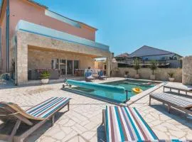Amazing Home In Turanj With Sauna