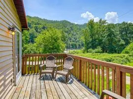 1 Mi to Hatfield-McCoy Trails Apt in Matewan