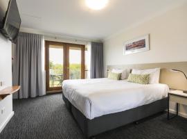 Nightcap at the Ship Inn