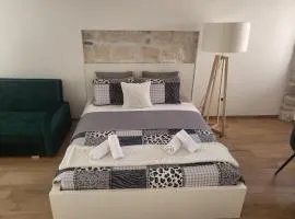 Old town Bol apartments