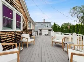 Simple Retreat 2 Min Walk to Beach AC Firepit