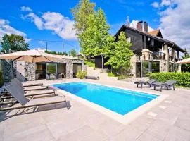 3 Bedroom Cozy Home In Karlovac