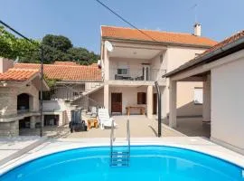 Nice Home In Krusevo With Wifi