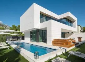 Villa Soiree
