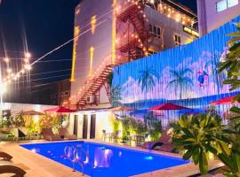 Papabo Backpackers Mactan, hotell med basseng i Lapu Lapu City