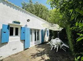 Maisonnette cosy près de la plage pour 2 personnes - FR-1-709-88