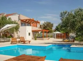 Beautiful Apartment In Bibinje With Wifi