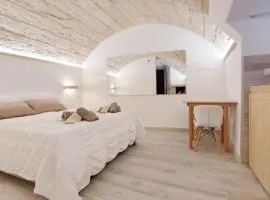 Monolocale Dimora Borgo Monte nel cuore di Otranto con garage