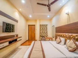 HOTEL AUGUSTO