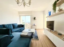Grand appartement refait à neuf belle vue mer