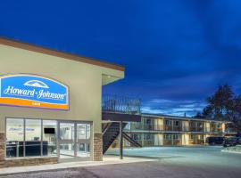 Howard Johnson Inn by Wyndham Kingston, hotel in Kingston