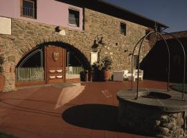 Antica Locanda San Leonardo 1554, bed & breakfast σε Ghivizzano
