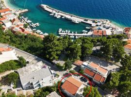 Apartments by the sea Drasnice, hotell sihtkohas Drašnice