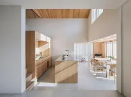 SANU 2nd Home SAZARENO 下田