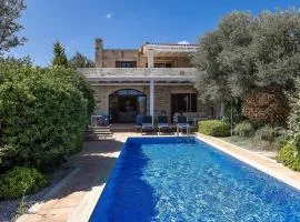 Oia Residence, private and peaceful
