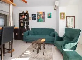 Pet Friendly Apartment In Omis With Wifi