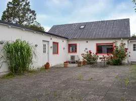 Cozy Home In Smygehamn With Wifi