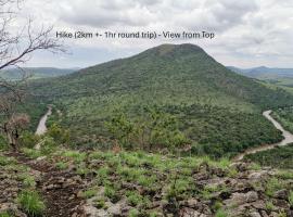 Rustic Unique - Bush Glamping Retreat, hotel que aceita pets em Kalkheuvel