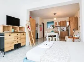Pepi's Studio Apartment