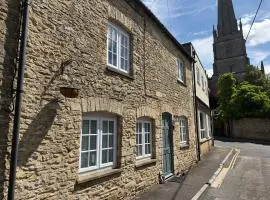Alexis Cottage Tetbury Cotswolds
