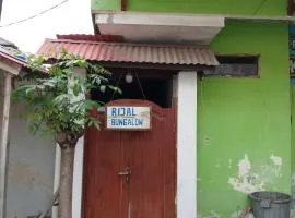Rijal Bungalow
