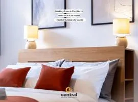 Castle Street by CENTRAL SERVICED APARTMENTS - Heart of City Centre - 2 x Double Bedrooms - Working Desk Spaces - Smart TVs in All Rooms - Close to Transport Routes - Fully Equipped
