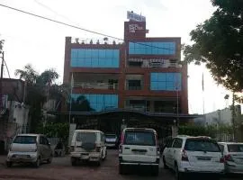 Shelter Inn Chattarpur