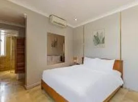 Dancenter Near Hoan Kiem Lake, Vincom Center Ba Trieu Formerly Le Grand The Sun