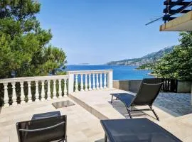 Holiday Home Mara by Interhome