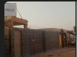 The Circle, Ayobo - Lodging & Bar, pet-friendly hotel in Ayobo