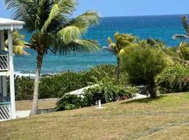 Ti Bel Soley climatisé vue mer avec réservoir d'eau