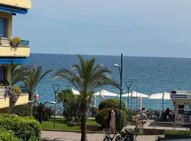 La finestra sul mare