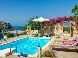 Wonderful Kefalonia Villa Villa Lenalee 2 Bedrooms Seafront Spectacular Sea Views Spacious Sun Terrace Private Outdoor Pool Assos