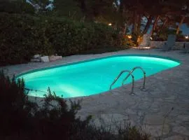 Stunning Bol Villa 4 Bedrooms Villa Zlatni Rat Stunning Location 5M From The Sea & 150M From Resort Centre Brac