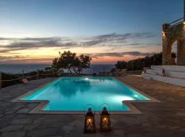 Platinum Paros Villa Ocyrhoe Iii Villa 4 Bedrooms Private Pool & Fantastic Sea Views Parikia