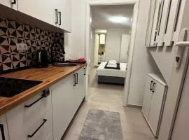 Mira Apartmani