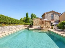 Il Fienile Pool and Garden Retreat in Tuscany