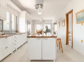 Loutraki Μοναδικής θέσης διαμέρισμα στη θάλασσα