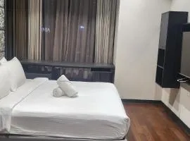 Sky Suites at Wyndham KLCC